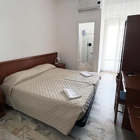 Caravan Hotel