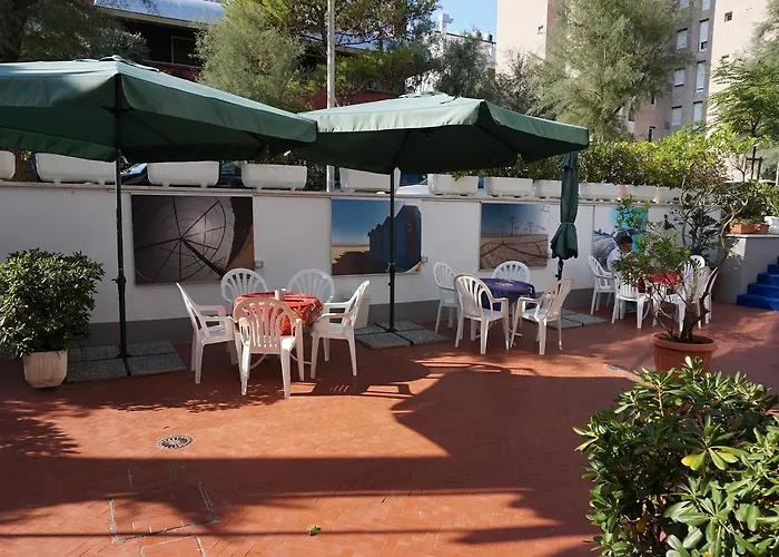 Szálloda Caravan 2*