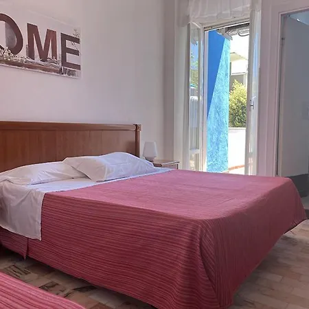 Caravan Ξενοδοχείο Πέζαρο